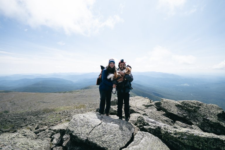 Fanny Mehdi et Milky au sommet du Mont Washington