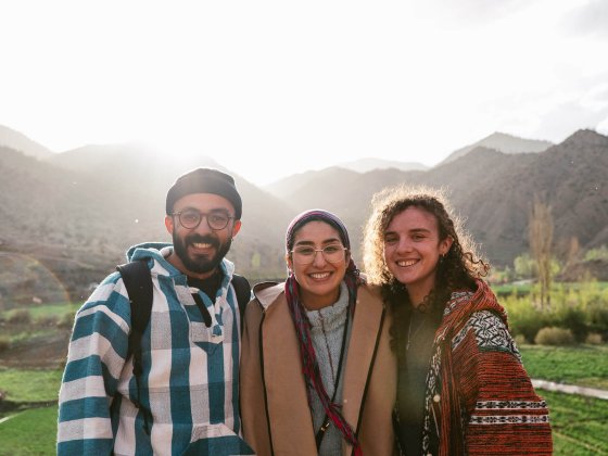 Fadwa El Menzhi avec Voix Nomades à Anfgou