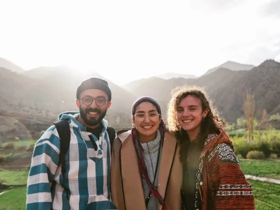 Fadwa El Menzhi avec Voix Nomades à Anfgou